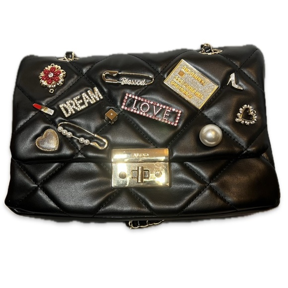 🖤 Aldo Black Quilted Leather Purse with Gold Chain Strap 🖤 - Picture 1 of 6